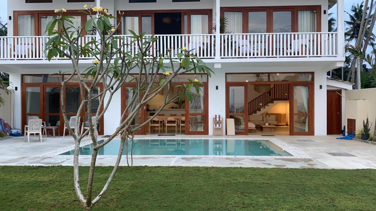 Lihinya Beach Villa 阿杭格默 外观 照片
